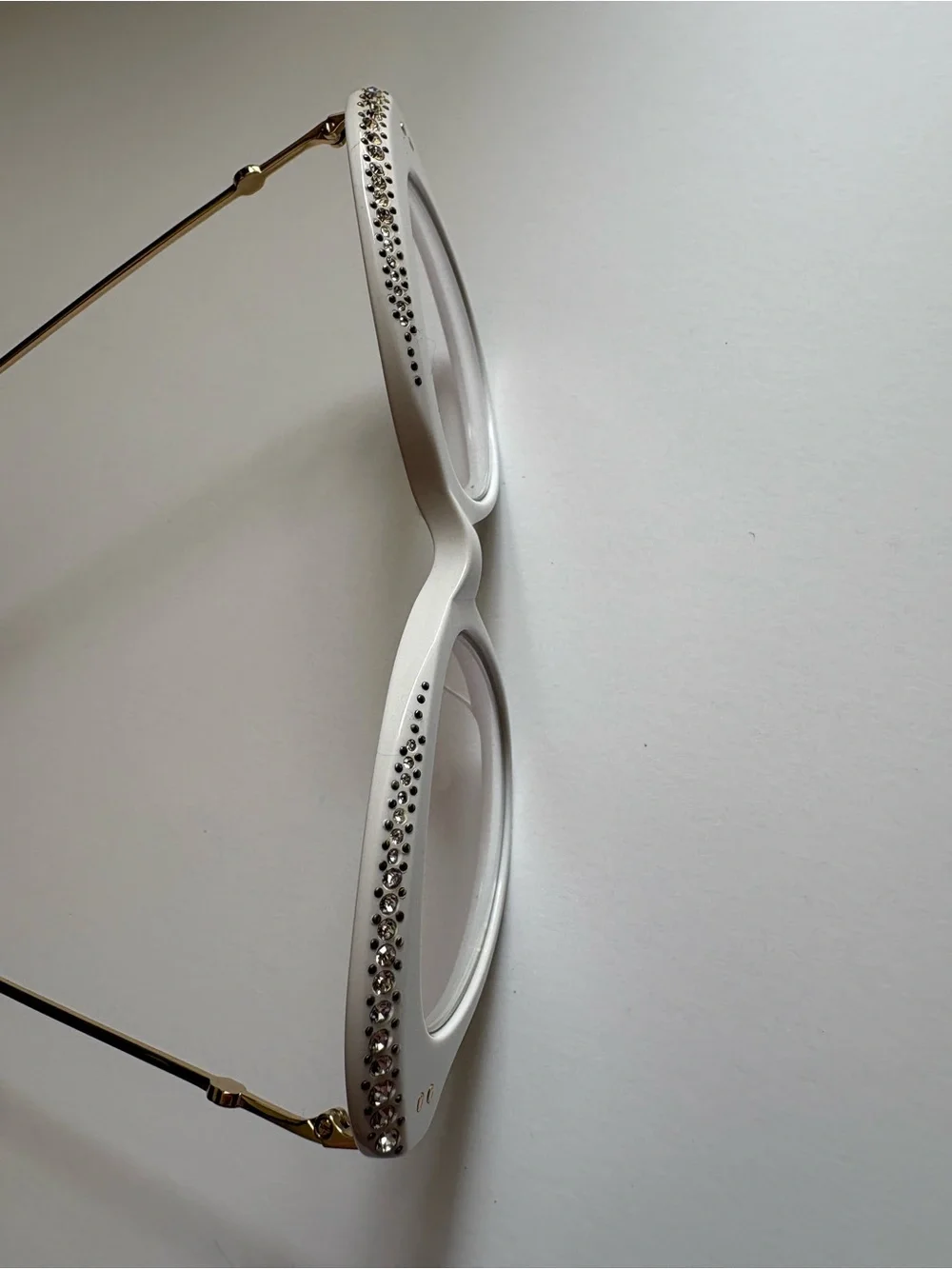 Gucci Glasses - Picture 16 of 16